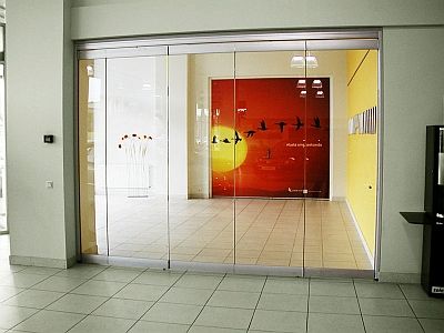 taitelasiseina3.jpg taitelasiseina3.jpg